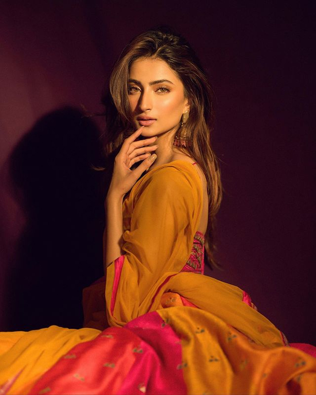 Pleasing Clicks Of Palak Tiwari In Colorful top